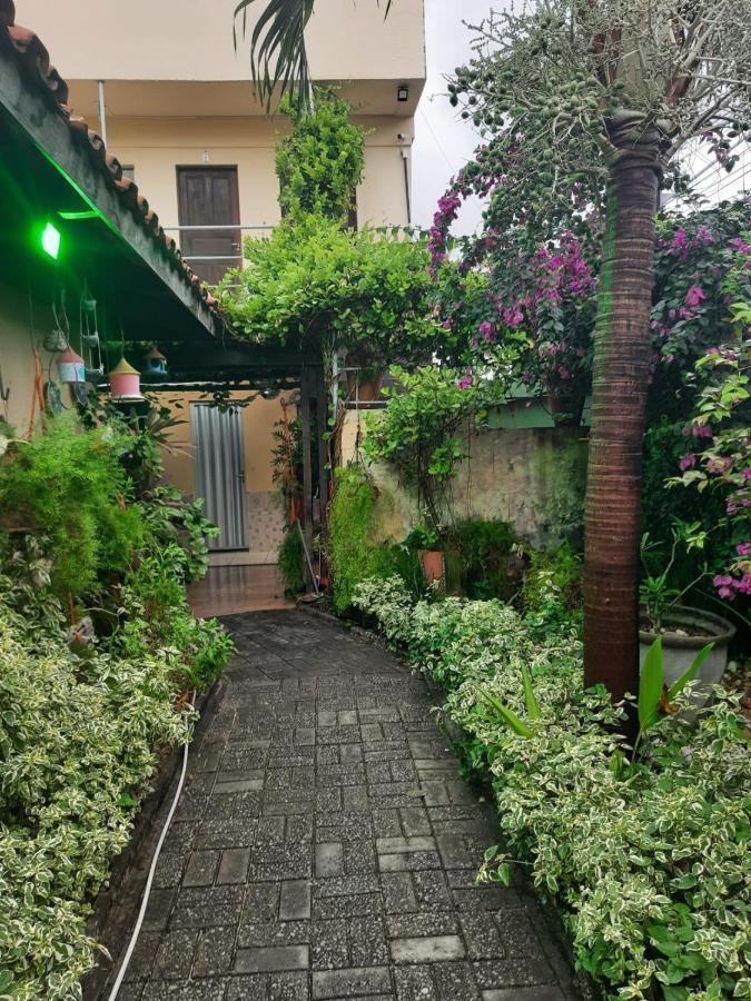 Pousada Casa Da Lucinha Форталеза Экстерьер фото